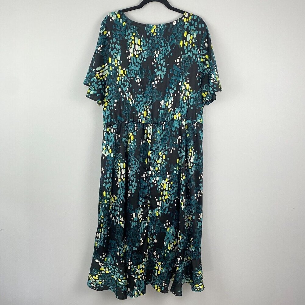 Torrid Midi Bubble Charm Flutter Sleeve Wrap Dres… - image 8